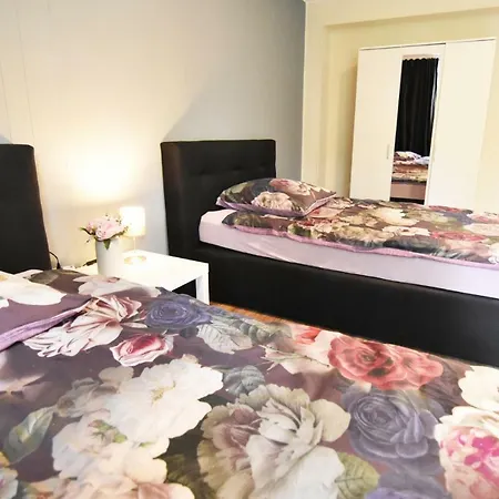 Dorya Am Ring Colonia